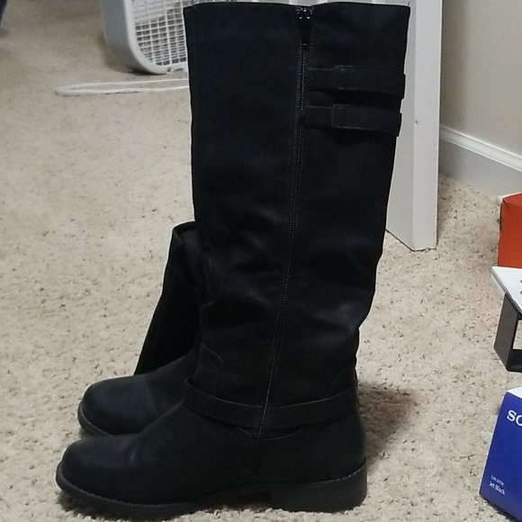 Women's Boot - Picture 3 of 8